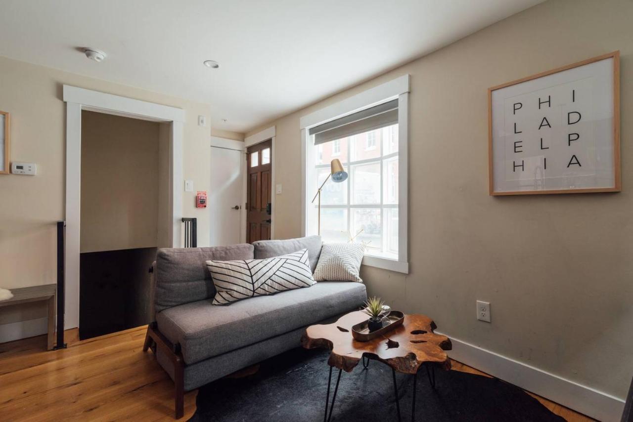 Renovated & Modern Home In Downtown Philly フィラデルフィア エクステリア 写真