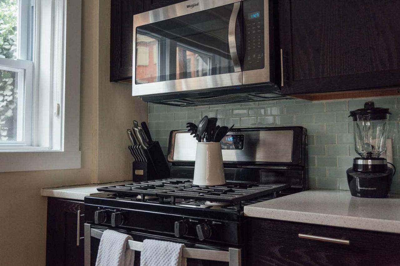 Renovated & Modern Home In Downtown Philly フィラデルフィア エクステリア 写真
