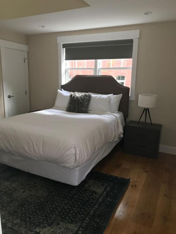 Renovated & Modern Home In Downtown Philly フィラデルフィア エクステリア 写真