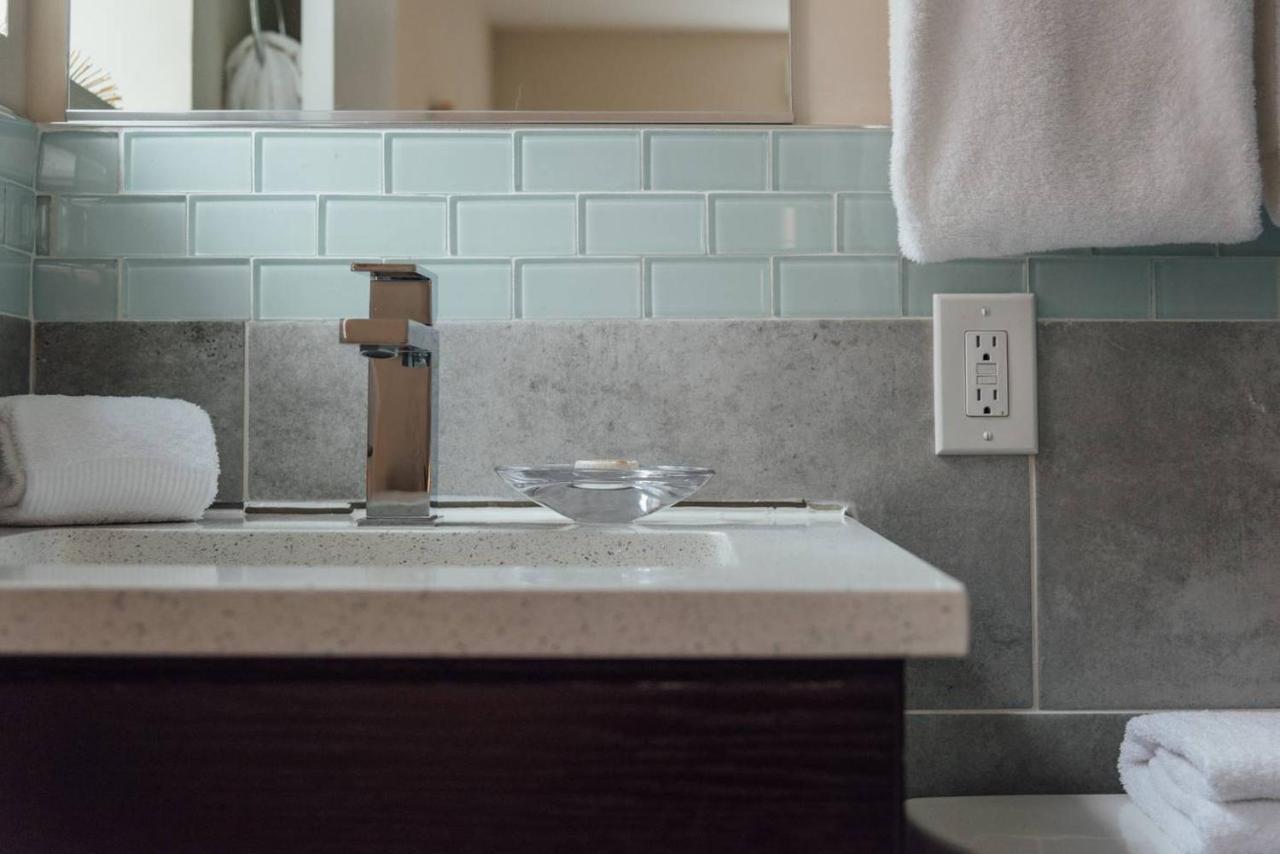 Renovated & Modern Home In Downtown Philly フィラデルフィア エクステリア 写真